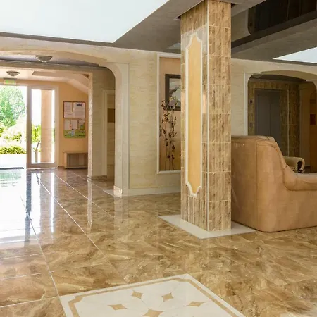 Апартамент Wifi 1bedroom With Kitchen Yh